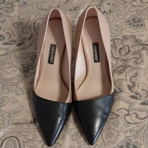 Nine West Two Tone Pumps